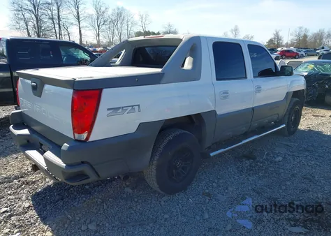 2002 Chevrolet Avalanche 1500 from USA, damaged, VIN 3GNEK13T52G143284